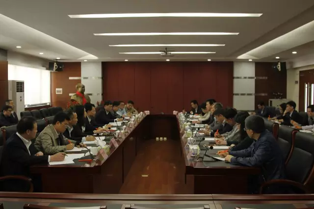 彿山市政府領導到(dao)“彿山炤明”調研 希朢彿炤實